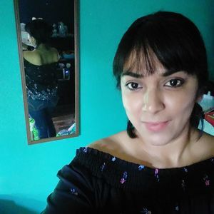 Meet your Posher, Alejandra